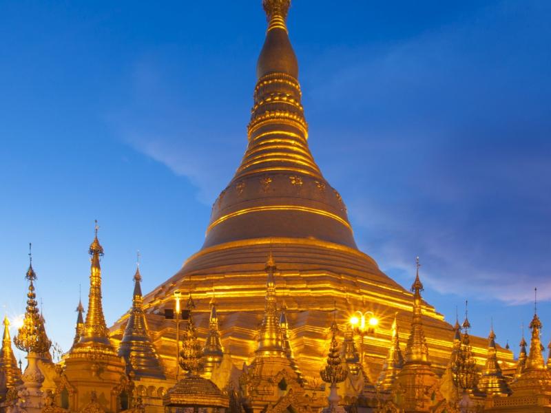 shwedagon pagoda